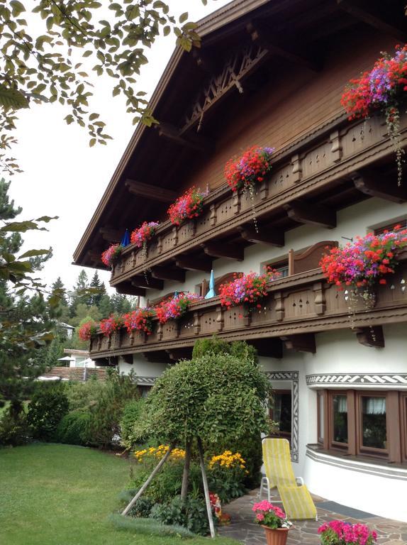 Hotel Garni Almhof Seefeld w Tirolu Zewnętrze zdjęcie